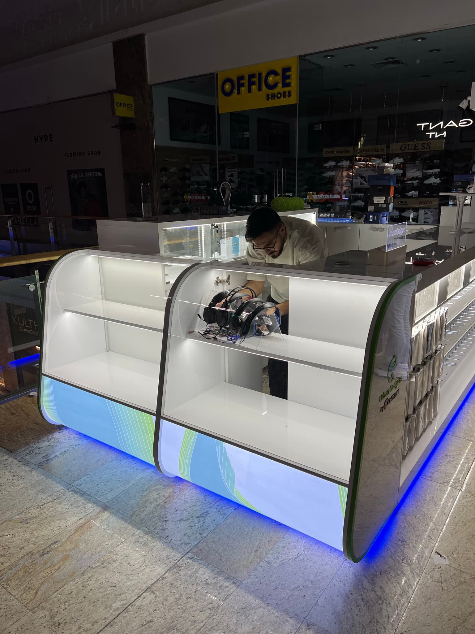 Unsula Urban Gadgets bu Contakt